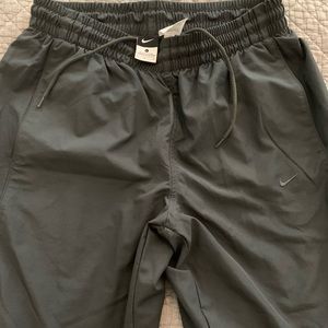 COPY - Nike men’s large performance pants/joggers